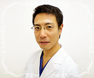 ������N���j�b�N�@���@�q�c���